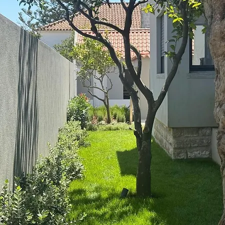 Дом отдыха Casa Com Jardim Perto Da *