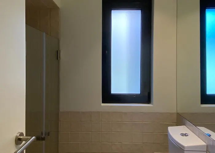 Casa Com Jardim Perto Da بيت للعطل