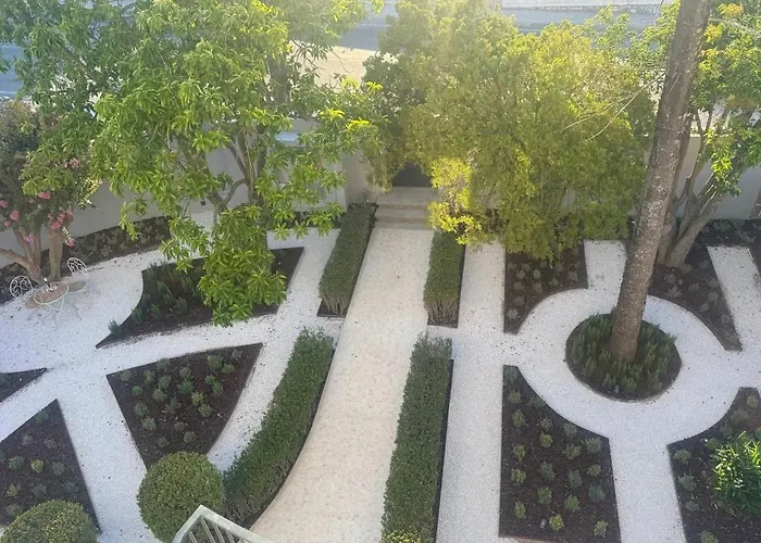 بيت للعطل Casa Com Jardim Perto Da *