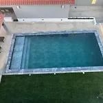 Σπίτι διακοπών Casa Com Jardim Perto Da