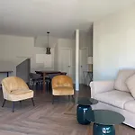 Σπίτι διακοπών Casa Com Jardim Perto Da