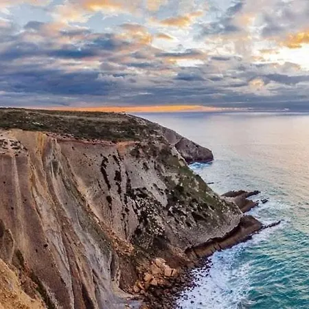 Casa vacanze Casa Com Jardim Perto Da Sesimbra