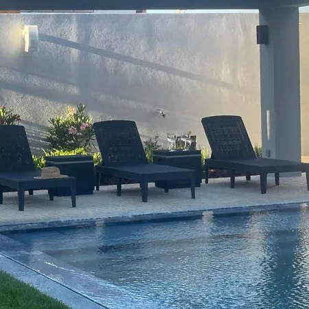 Casa vacanze Casa Com Jardim Perto Da *